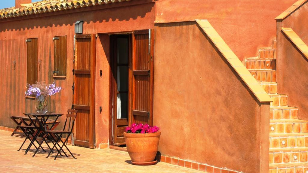 Mas Del Mar Guest House Sant Pere Pescador Room photo
